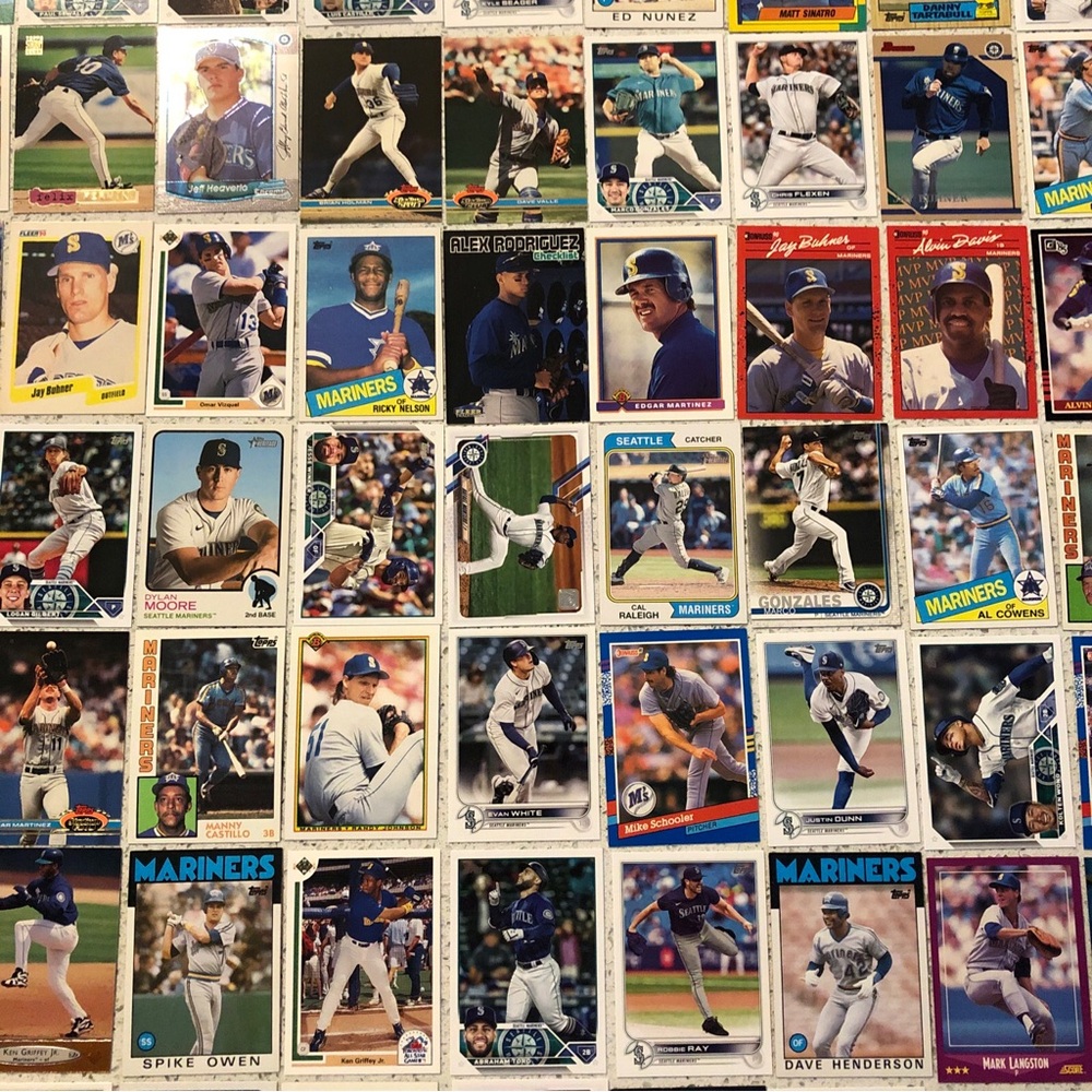 70 Seattle Mariners baseball cards Griffey Johnson Arod Raleigh Johnson Gilbert